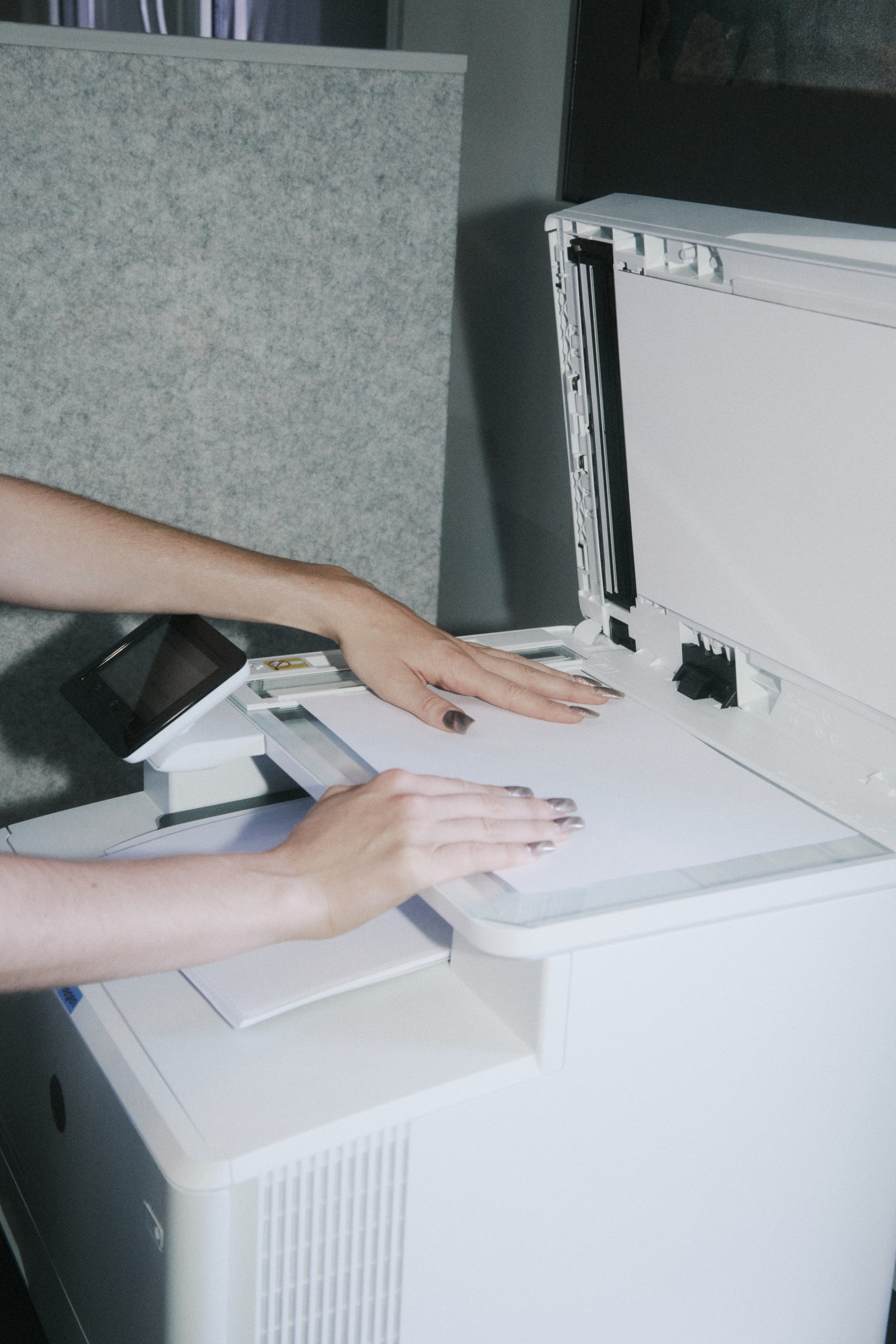 Hands scanning a receipt